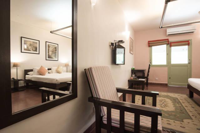 G 49 Bed & Breakfast Νέο Δελχί Εξωτερικό φωτογραφία