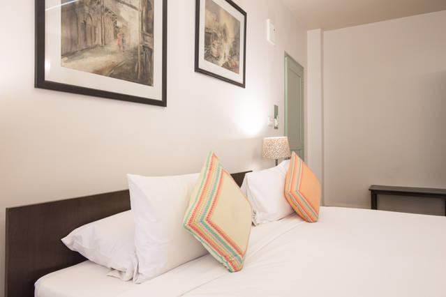 G 49 Bed & Breakfast Νέο Δελχί Εξωτερικό φωτογραφία