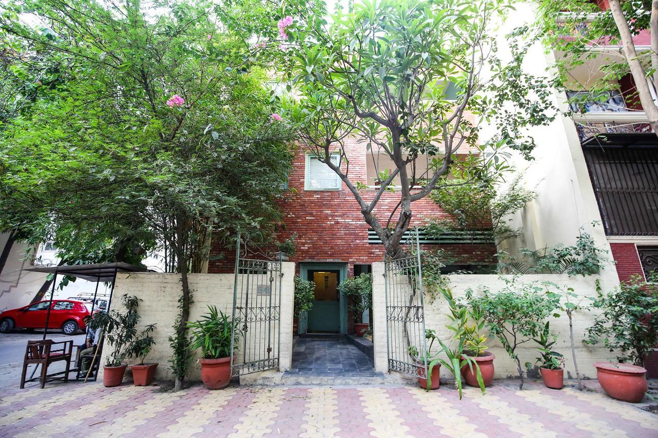 G 49 Bed & Breakfast Νέο Δελχί Εξωτερικό φωτογραφία