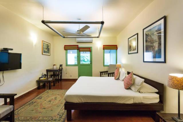 G 49 Bed & Breakfast Νέο Δελχί Εξωτερικό φωτογραφία