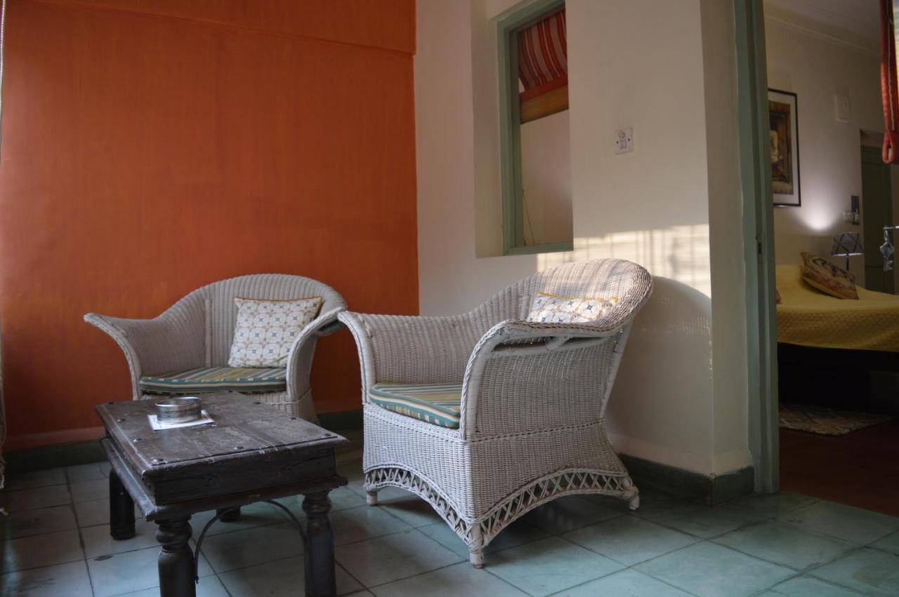 G 49 Bed & Breakfast Νέο Δελχί Εξωτερικό φωτογραφία