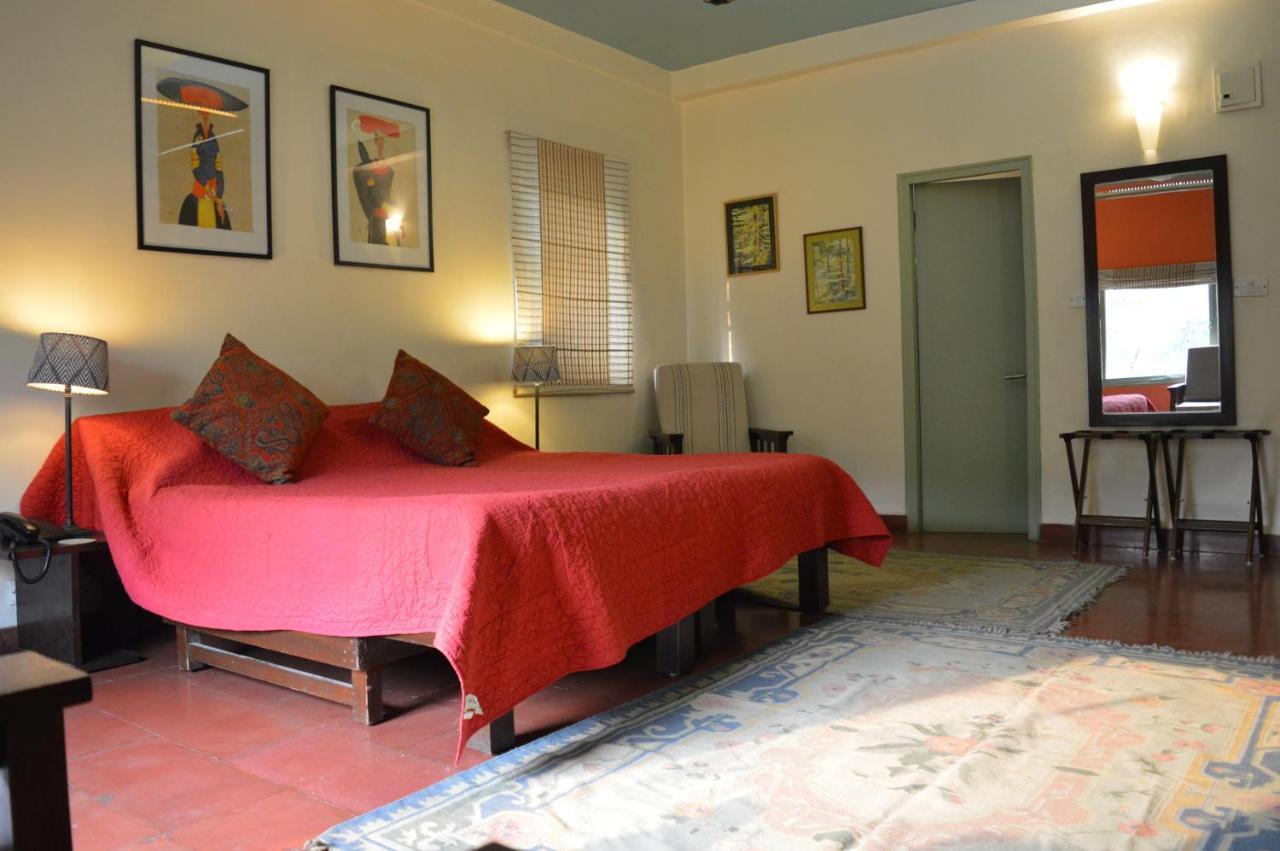 G 49 Bed & Breakfast Νέο Δελχί Εξωτερικό φωτογραφία